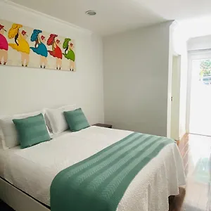 Ampla E Confortavel Quarto em Acomodações Particulares